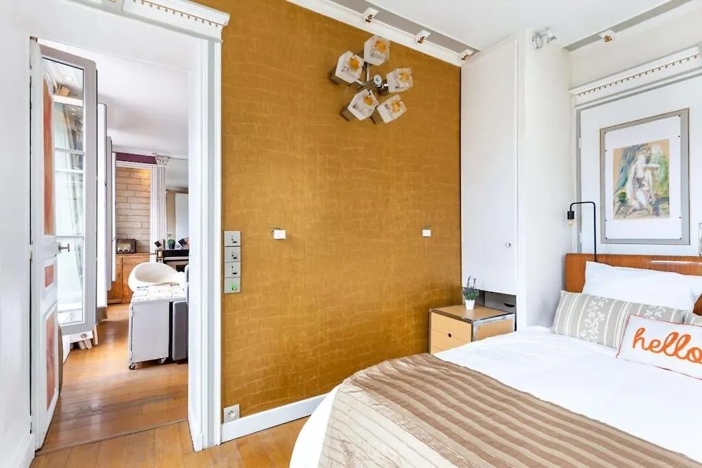 Apartamento De 3 P, Baroque Et Vues Sur Toits Du Marais París