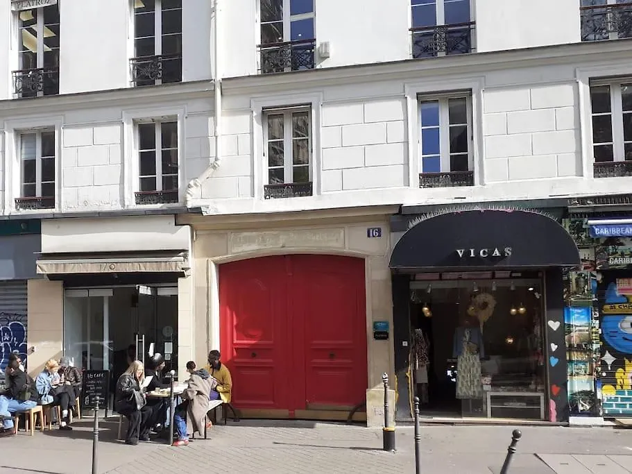 De 3 P, Baroque Et Vues Sur Toits Du Marais París