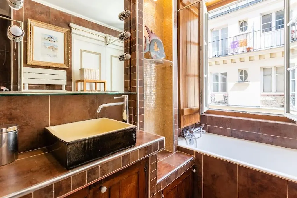 De 3 P, Baroque Et Vues Sur Toits Du Marais Apartamento