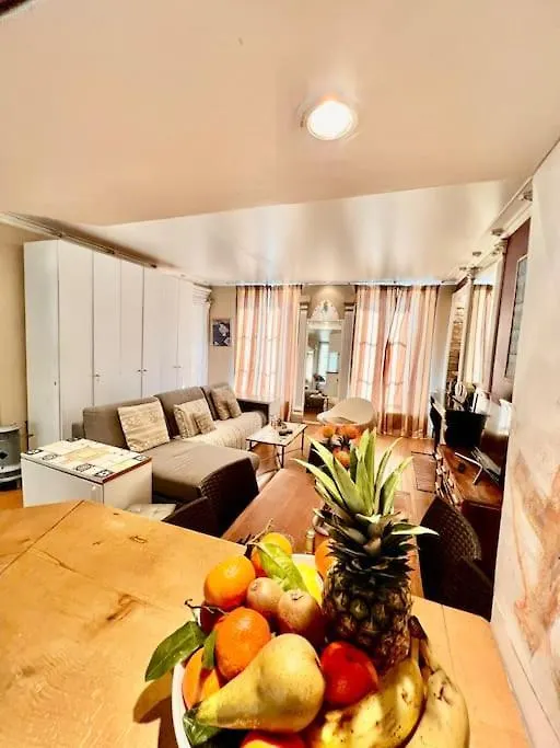 Apartamento De 3 P, Baroque Et Vues Sur Toits Du Marais